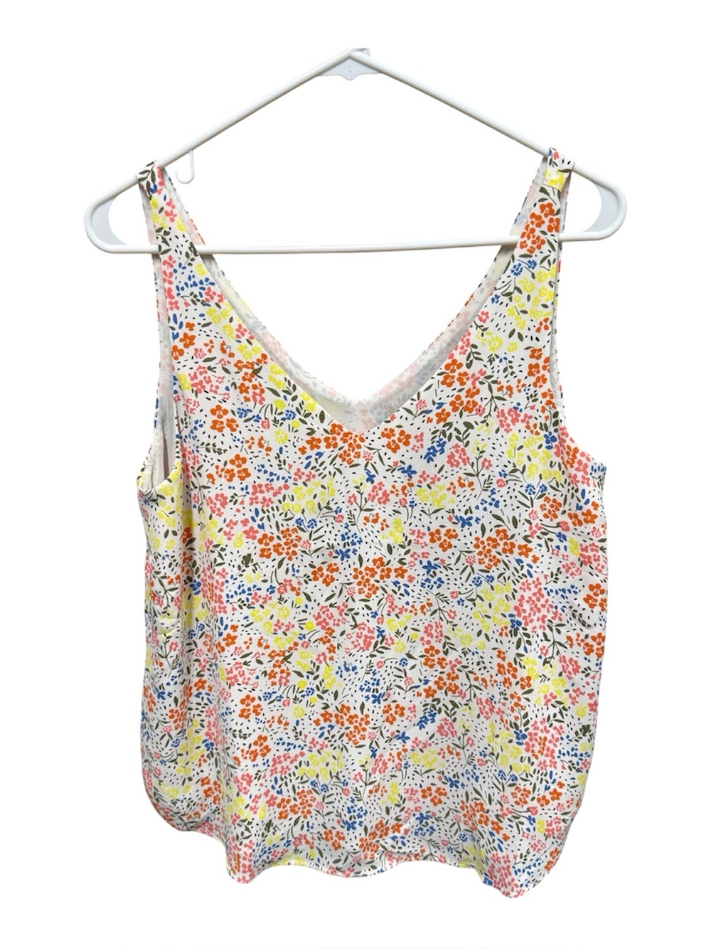 LOFT Floral Sleeveless V-Neck Camisole Small Lightweight Flowy Feminine